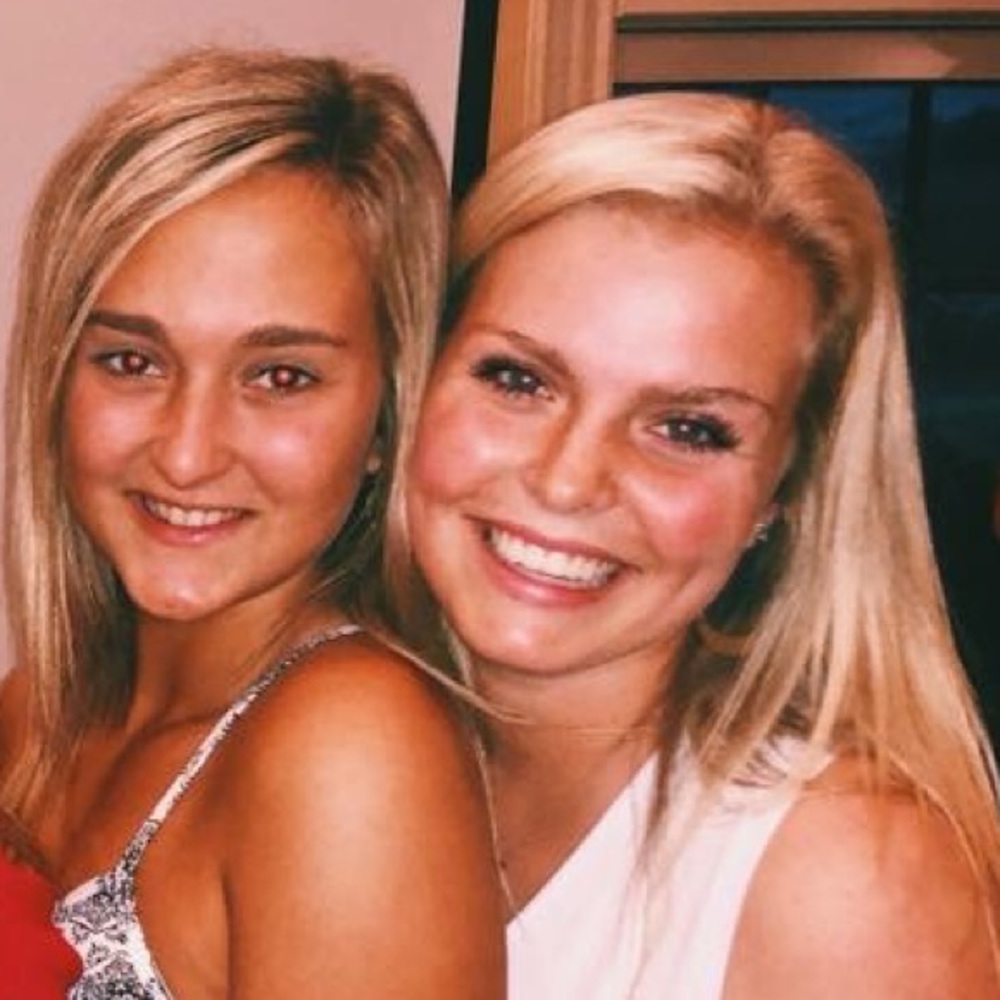 Meet your Posher, Hayley